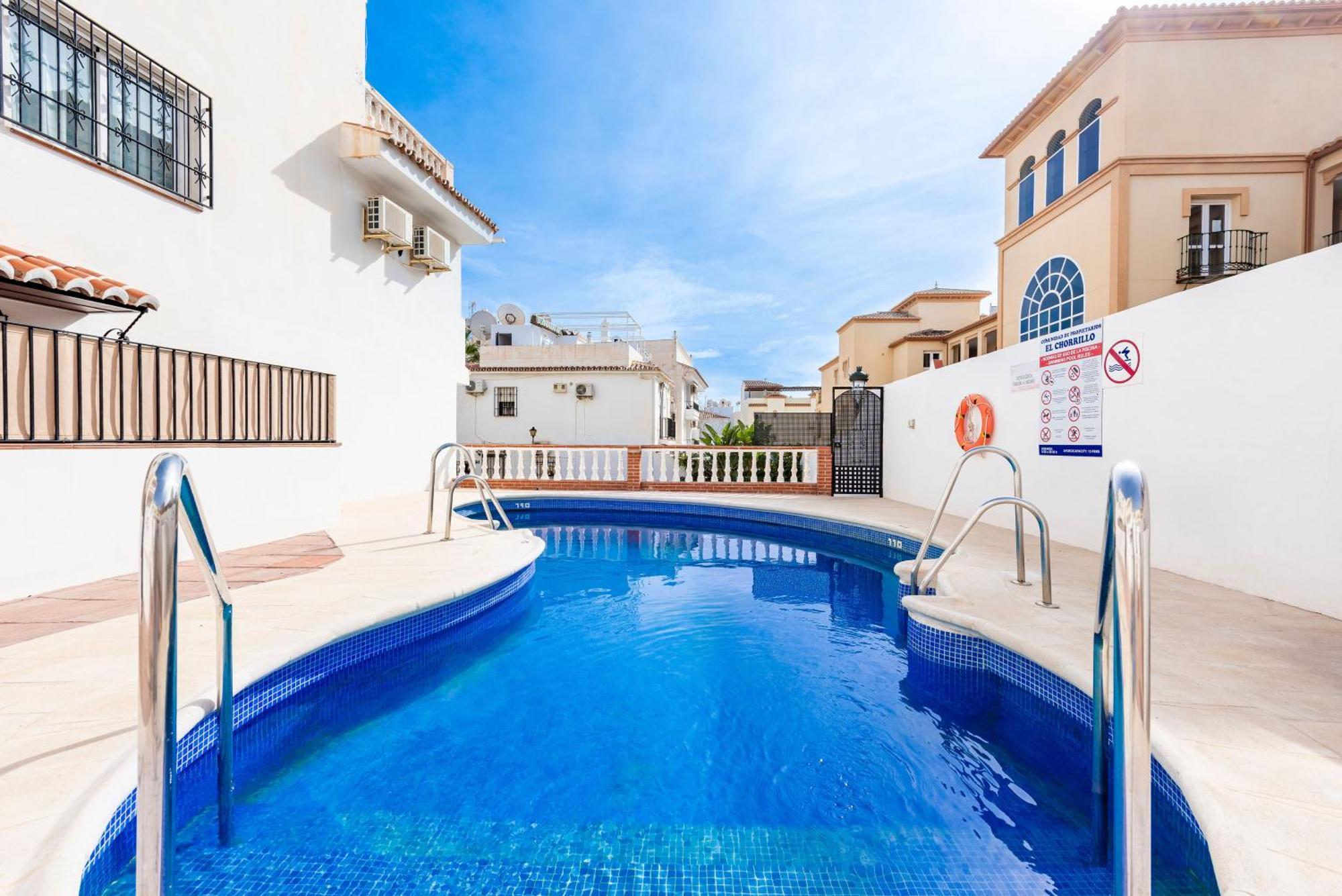 Nerja Centro, Playa Carabeoアパートメント エクステリア 写真